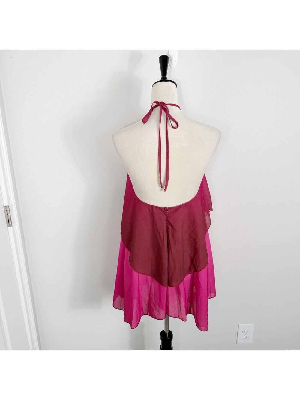 Peppermayo Twin Flame Mini Dress Fuchsia Gradient Halter Beach Seashell Size 2 - Picture 9 of 12